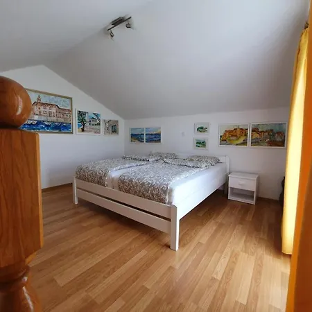 Podlesek Apartment