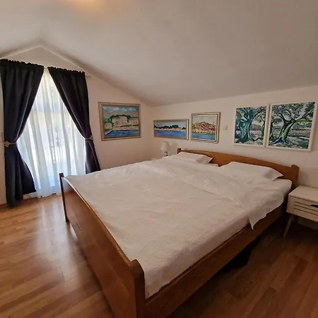 Apartment Podlesek